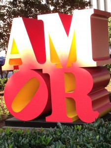 Robert Indiana AMOR sculpture