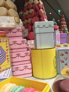 Laduree DC macaron